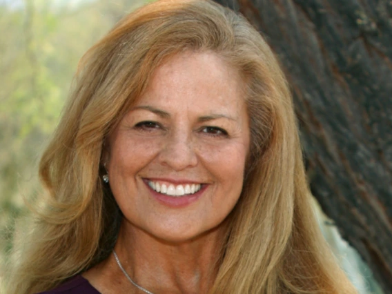 Cynthia Anhalt